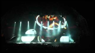 Amazing opening sequence Pendulum Live at Rhythm and Vines 2011
