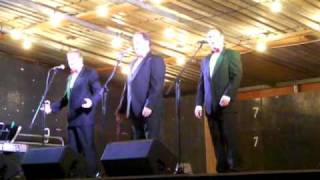 preview picture of video 'IRISH TENORS'