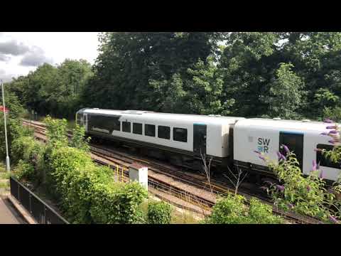 Few 444s at passing Feltham (SWML Diverts)