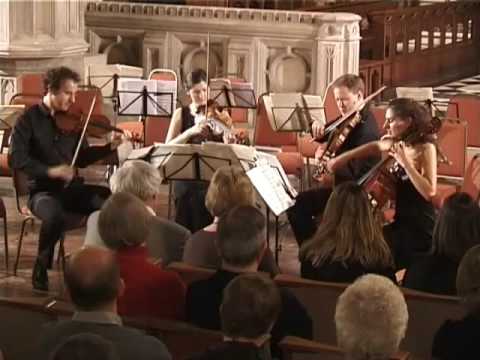 Benjamin Britten Three Divertimenti - Burlesque - Carducci String Quartet