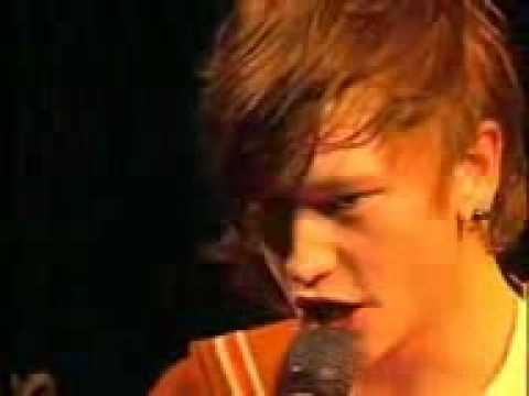 Larrikin Love - Six Queens Live at London Calling 1-4-2006