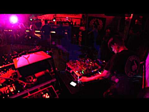 Rodent516 live in San Diego, 6 Aug 2014