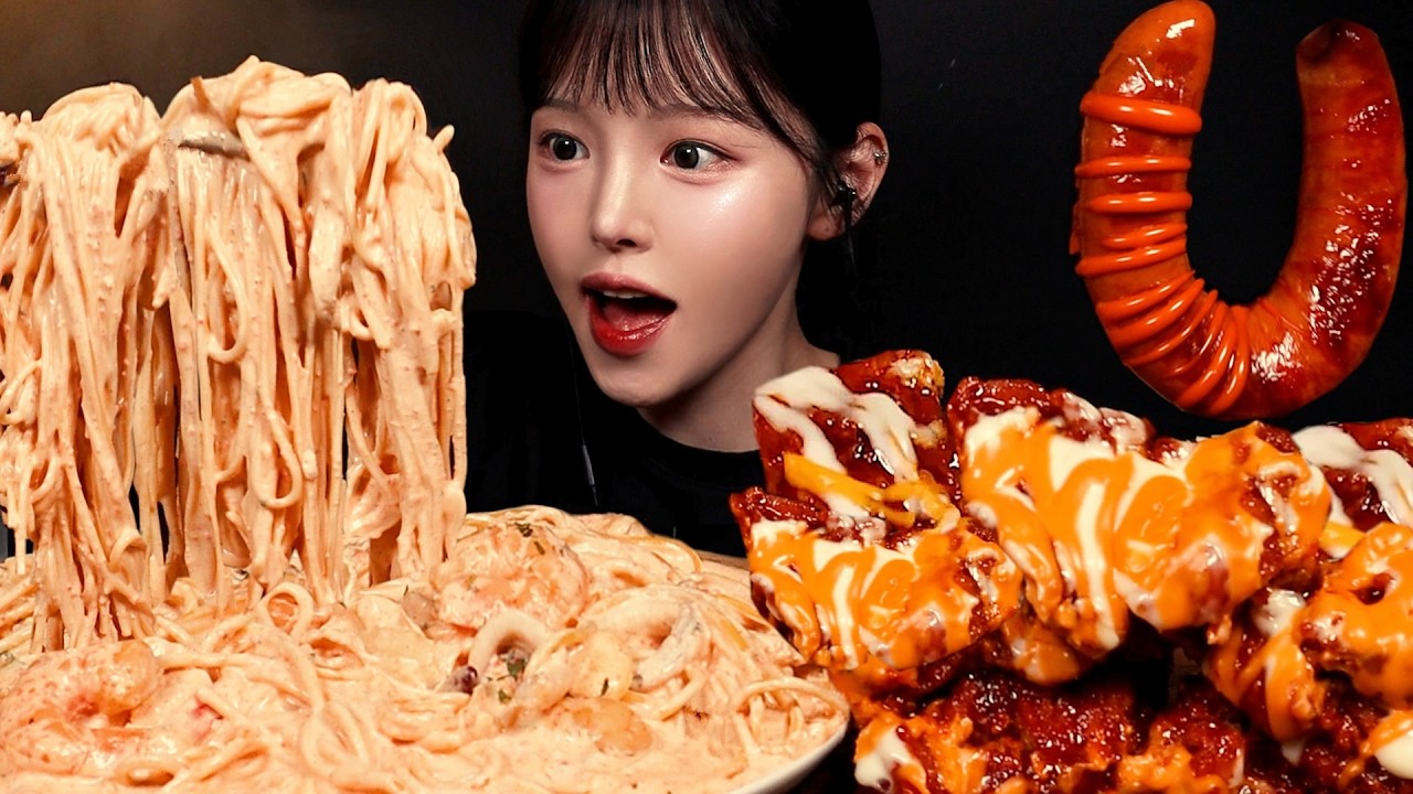 SUB)매운 크림파스타에 꾸덕바삭 핫치즈싸이순살 먹방! 불닭 킬바사까지 소세지 치킨 꿀조합 Pasta & Chicken M