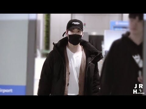 181224 김종현 JR 뉴이스트W 홍콩 인천공항 입국