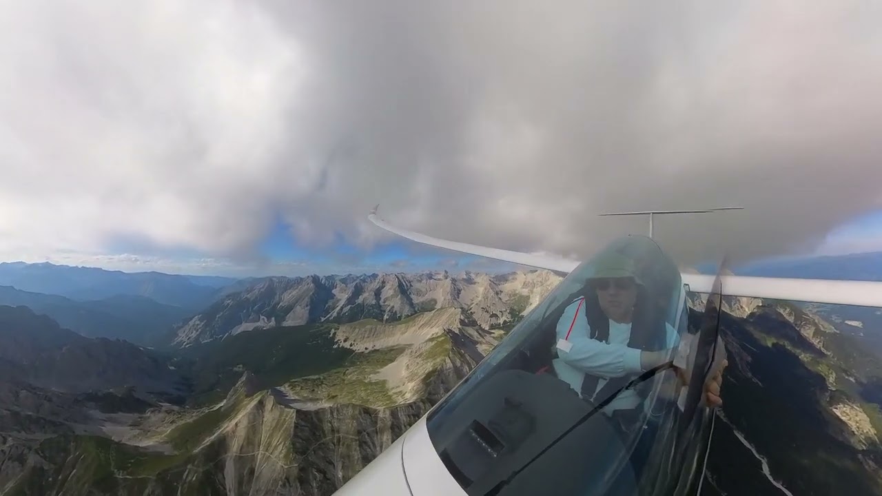 Panoramic Views Soaring an Arcus M Glider in the Austrian Alps near Innsbruck with DreamWings