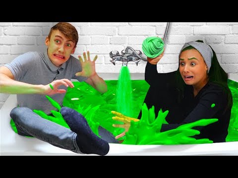 De Laatste Die Het Slijm Bad Verlaat Wint!💦