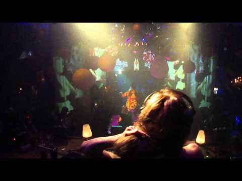 Dj Metzker Viktoria @ Patipa, Kiev (Ukraine) 15.10.10.