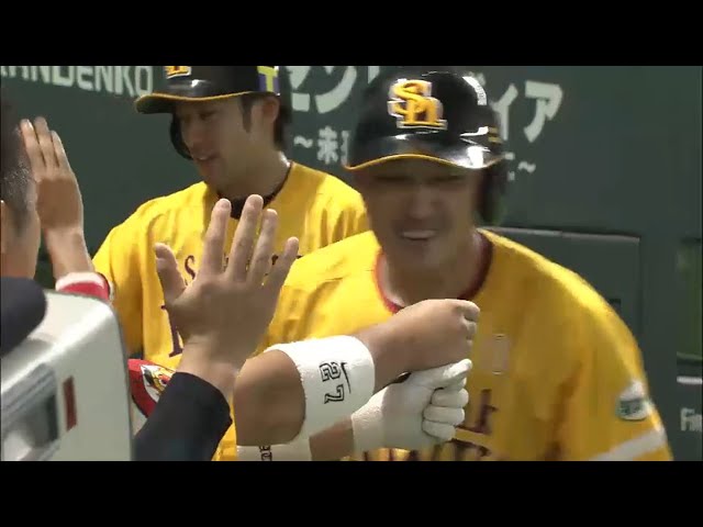 【7回裏】止められないホークス打線!! 内川 2試合連続10号2ランホームラン 2015/9/5 H-E