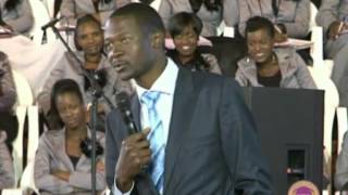 Download lagu Prophet Makandiwa making you laugh!!! -- Mabhande kuwanda. mp3