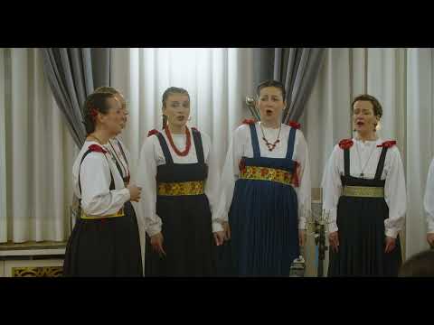 Klapa Cesarice - Misečina udrila u vrata