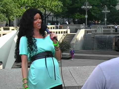 Brownface - It's Always Sunny in Philadelphia S04E03