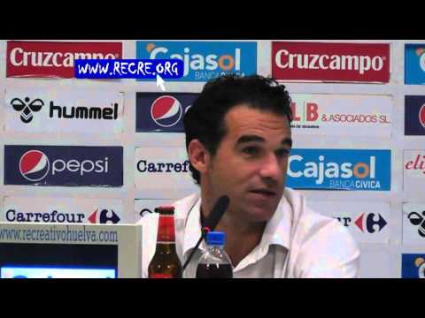Rueda de prensa de Luis García Plaza tras el Recre 1 - Getafe 2