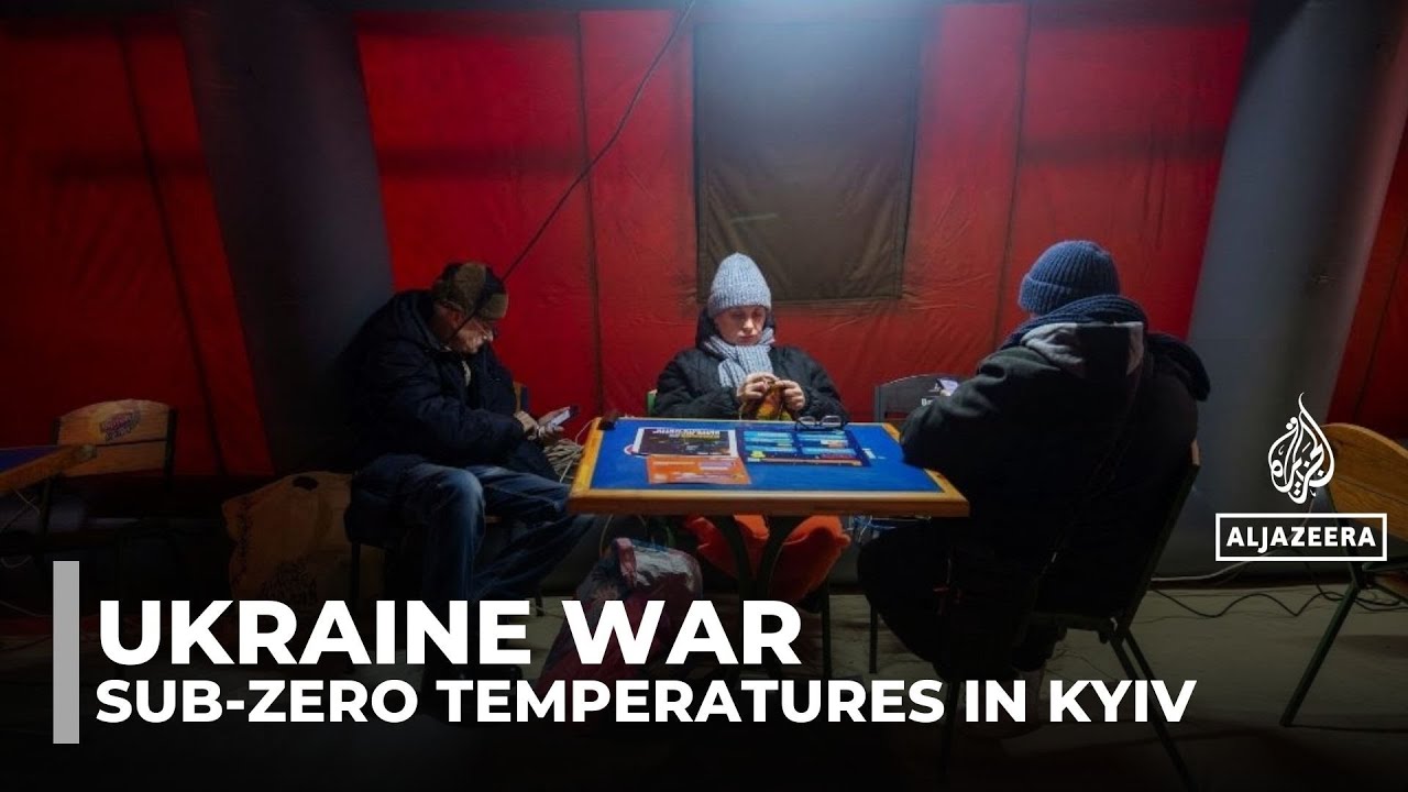 Ukraine war: Kyiv endures sub-zero cold as Russian strikes leave hundreds without heating