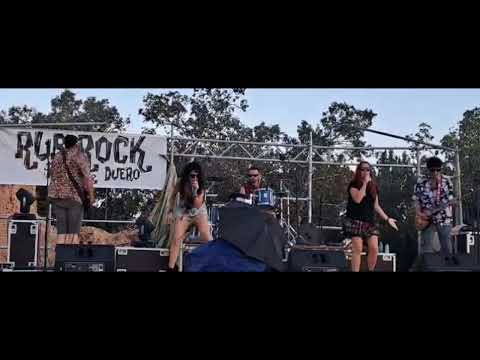 Cecilia y las Vulpess. Directo RubiRock 2024