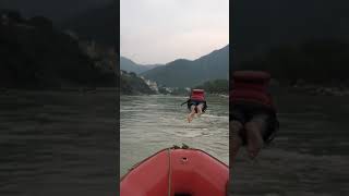 preview picture of video 'Crazy Jumping In ganga River'