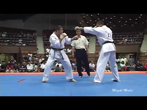Kyokushin Karate with Head Punches (Shinken Shobu) - Nikolay Yorgov vs Kyurebek Mirzaev