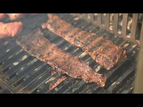 How To Grill A Thin Skirt Steak (Entraña)