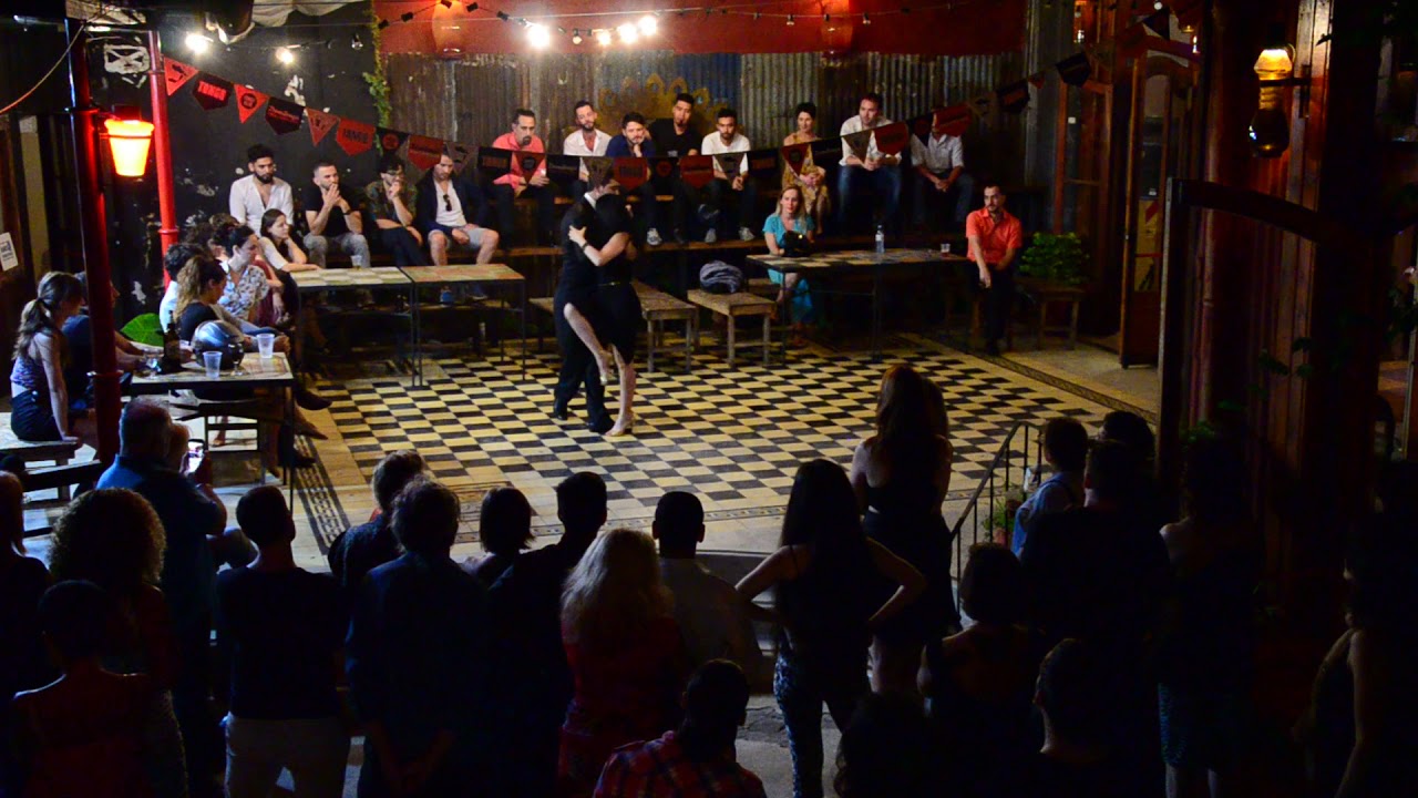 Cynthia Fattori y Rodrigo Palacios . Exhibición . 20/01/2019