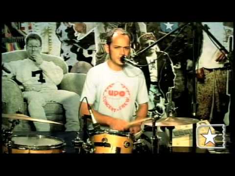 "Compacto" - Curumin no Estúdio Showlivre 2008