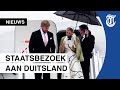 Máxima worstelt met mondkapje bij staatsbezoek