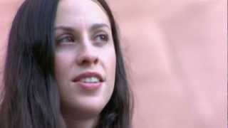 Alanis Morissette - Heart Of The House HD - (5 de 9 - Live In The Navajo Nation)