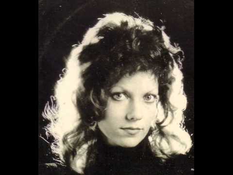 Alison MacCallum - Love Grows Cold