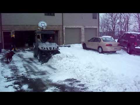 2007 Yamaha Rhino 660 With Warn Plow review.MOV