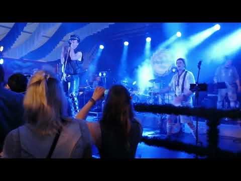 Blechblos'n 2022 Frühlingsfest München  Freddie Mercury we will rock you