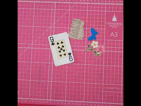 decorating a playing card #paperscissorsandglue #junkjournalideas #papercrafting