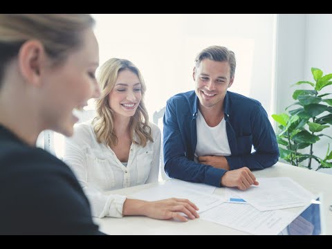 Mucowski Centrum ubezpieczeniowe - video