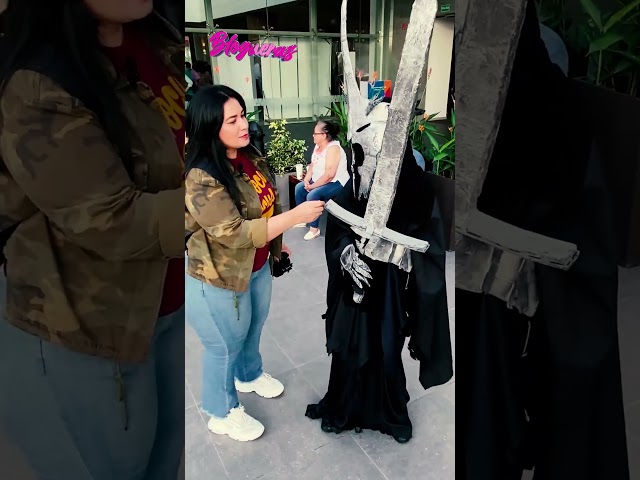 Vídeo relacionado con Zomitiya Nazgul - Disfraz de rey brujo para Halloween, disfraz de Señor el Anillo, casco y guantes de Angmar, disfraz de Halloween