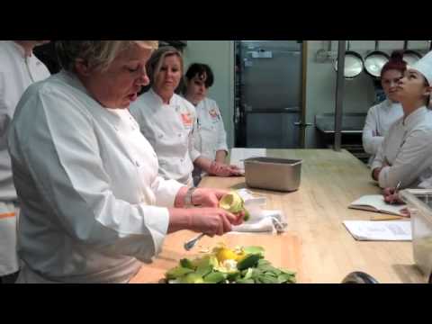 download lagu mp3 mp4 Napa Valley Cooking School, download lagu Napa Valley Cooking School gratis, unduh video klip Napa Valley Cooking School