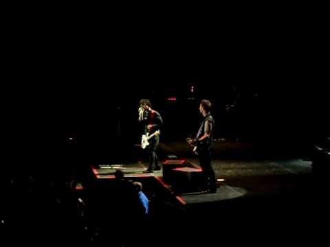 Green Day - Mother Mary (Foxboro Hot Tubs) @ the HP Pavilion 8/18/09