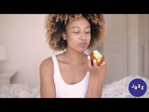 Jazz Apple Bring on the Snack ad 1