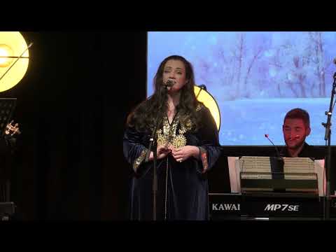 Who Would Imagine A King - Sharon Lyons