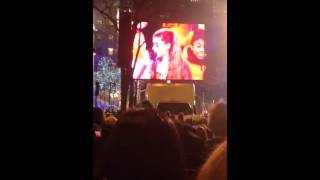 Ariana Grande - Love Is Everything