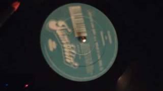 Budfellas vs. Waxworks - What U Like (Mix 2)