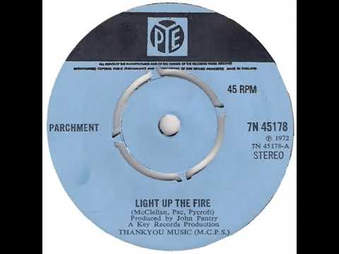 UK New Entry 1972 (179) Parchment - Light Up The Fire