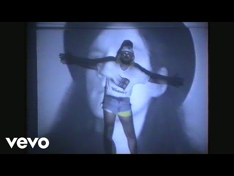 Pariisin Kevät - Outoja aikeita