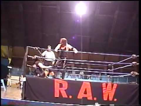 Kowboy Mike Hughes vs Massive Damage - 2001