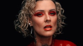Songtext von YAENNIVER & Eunique - ANGRY WOMEN ... Text Musik-video-Miniaturansicht