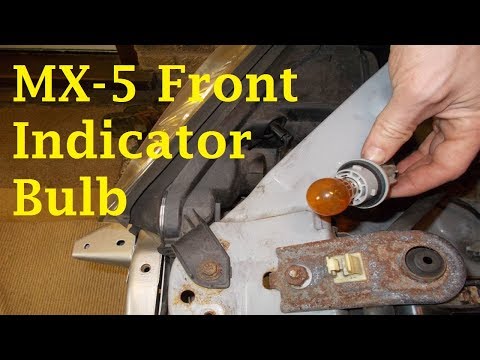 Mazda MX-5 Front Indicator Bulb Change