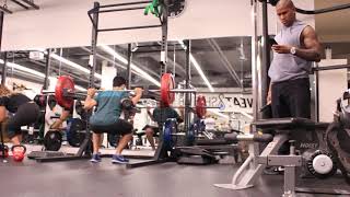 Squat BB Mid Range 1