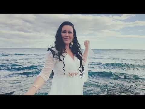 Saija Tuupanen – Haluan sut (Official Music Video)