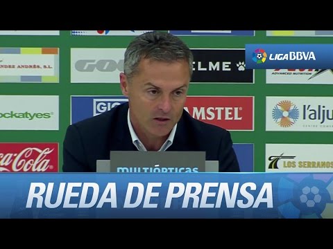 Escribá: "Fallamos todos, equipo, afición y yo el primero"