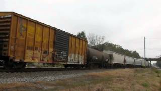 preview picture of video 'CSX 7342 (Ex-CRQ 6151) Leads The CSXT Q685-16 at Quitman, Georgia on Friday November 16th, 2012'