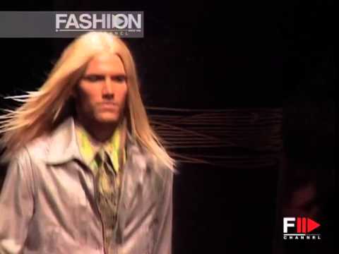 "Versace" Spring Summer 2004 New York 1 of 4 Menswear by Fashion Channel