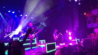 Pierce The Veil - Props &amp; Mayhem (live)