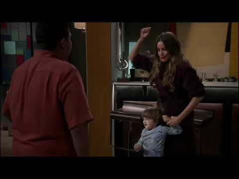 Gloria goes crazy - modern family funny clip
