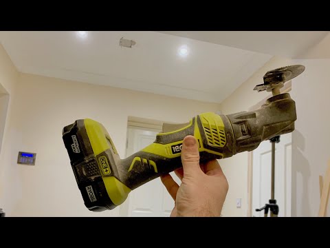VLOG: We are making progress, downlight install, door reveal